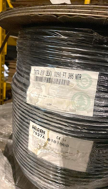 Belden 7937A DataTuff® Cat5e OSP Burial, Polyolefin Insulation, LLPE Jacket, Non-Plenum, 1000ft Black Cable